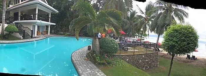 Robinland Vacation Hotel *